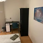 Homestay Mit Privatem Badezimmer In Guter Lage Bern