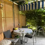 Rum i privatbostad Schlafzimmer Mit Eigenem Bad In Bewohntes Haus Bern