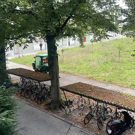 Gemuetliche Mit Eigenem Badezimmer Am Guter Lage * Bern