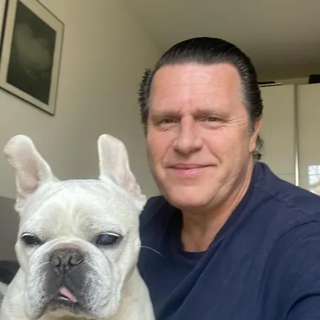 Mit Privatem Badezimmer In Guter Lage * Berne