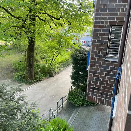 Privatunterkunft Mit Privatem Badezimmer In Guter Lage