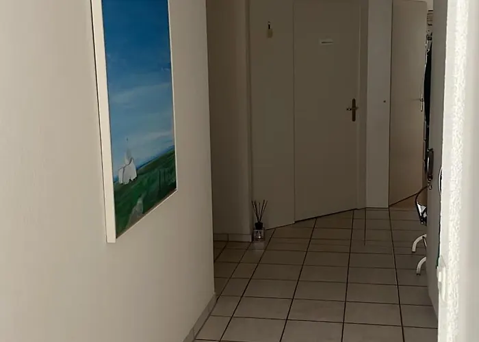 Mit Privatem Badezimmer In Guter Lage Privatunterkunft *